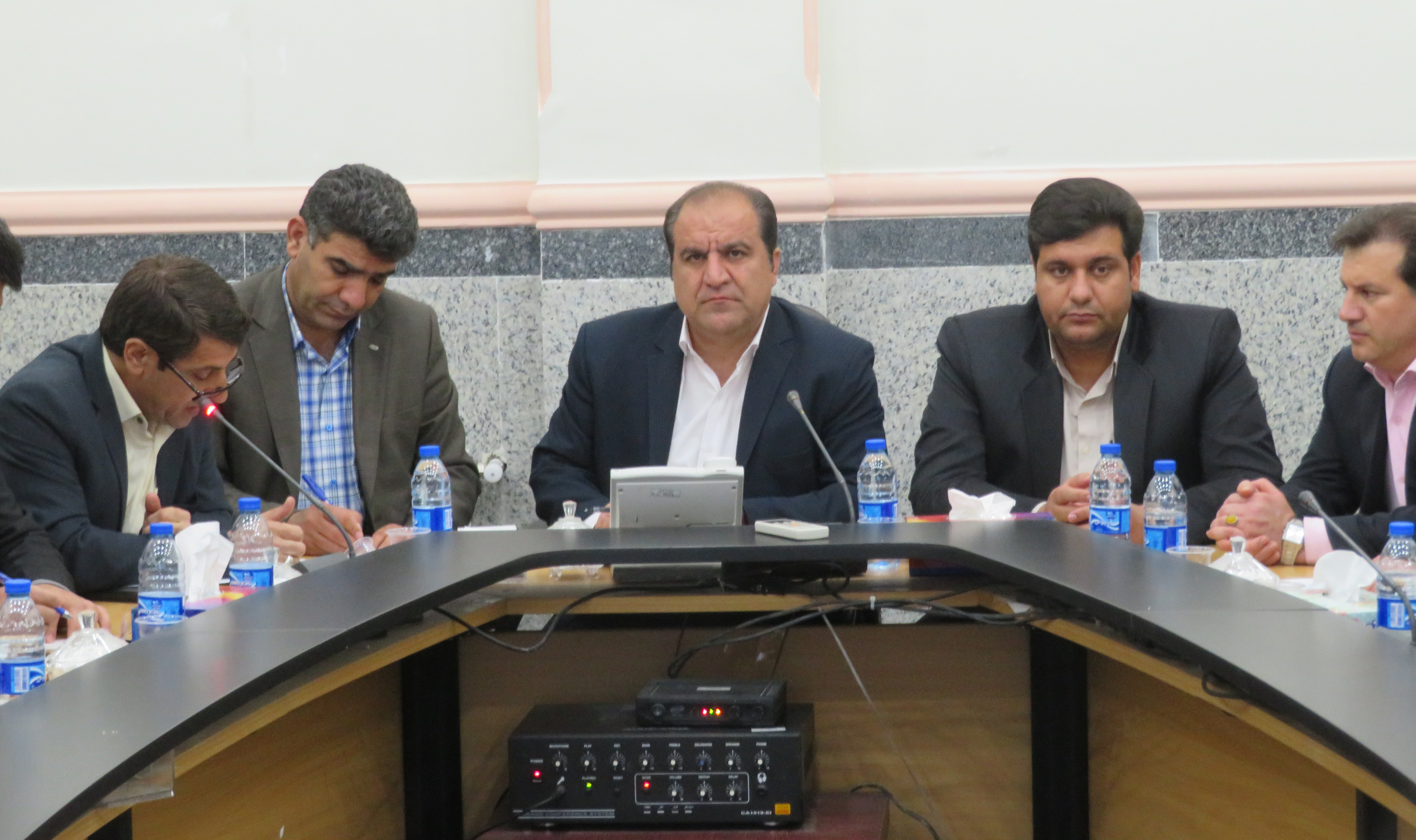 جلسه شورای فنی استان با حضور معاون هماهنگی امور عمرانی به سه دستور کار برگزار شد