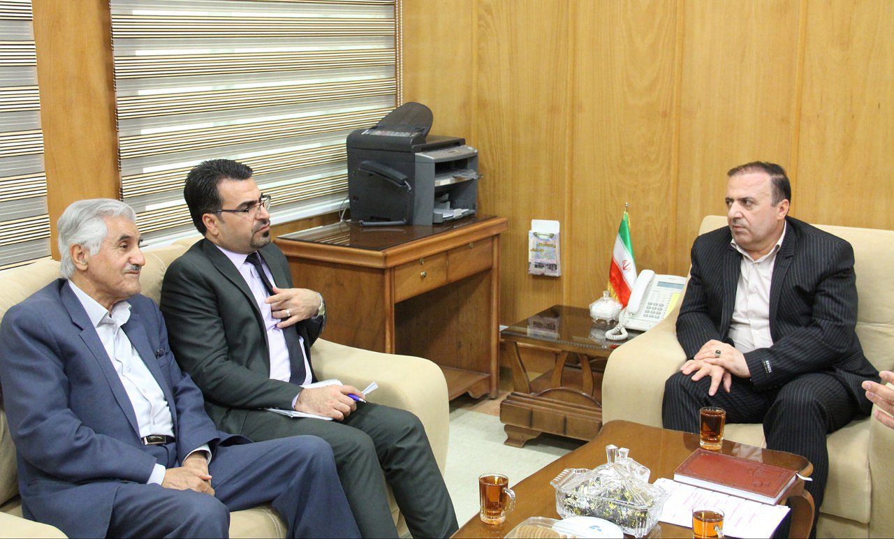 دیدار مدیرکل امور مهاجرین سفارت عراق در تهران با معاون سیاسی و امنیتی استانداری ایلام