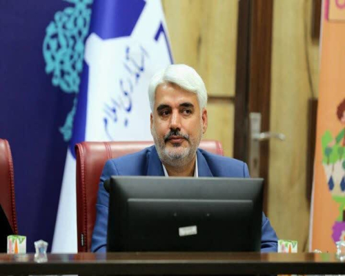  شناسایی کودکان ایلامی بازمانده از تحصیل در دستور کار متولیان باشد.
