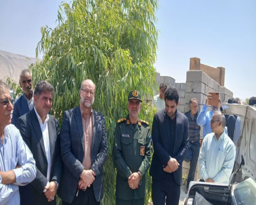  حضور دکتر افشین کریمی معاون توسعه مدیریت و منابع استانداری در مراسم تشییع پیکر شهید مدافع وطن