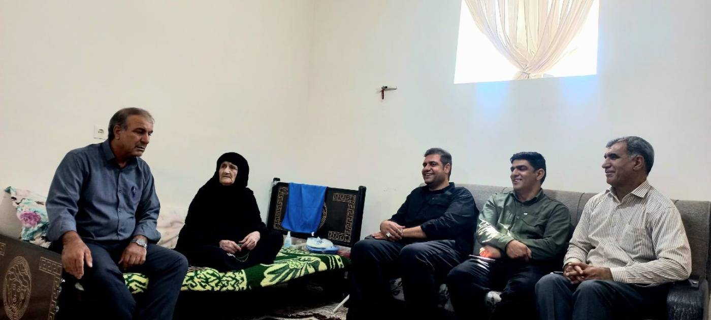 دیدار با خانواده شهدا