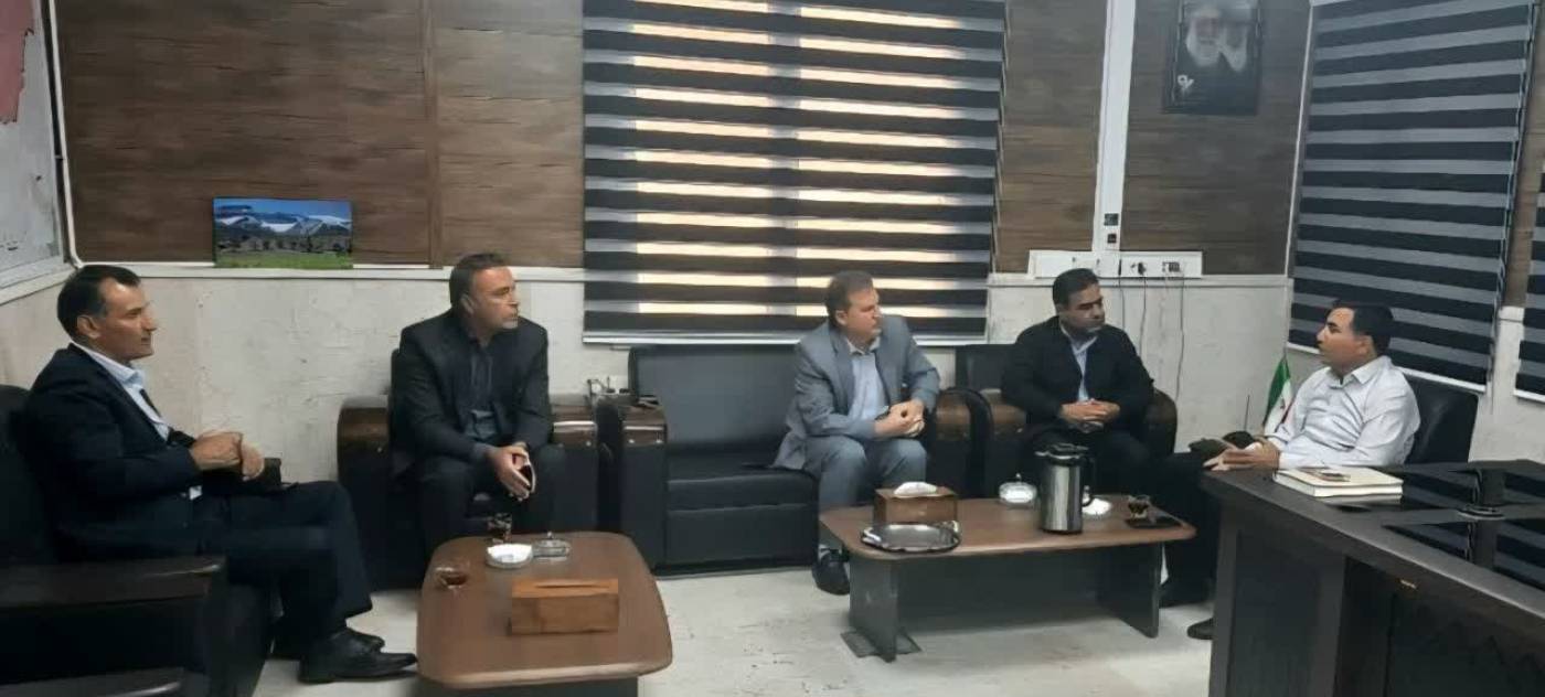 دیدار مدیرکل بهزیستی استان ایلام با فرماندار هلیلان/بهزیستی در صف مقدم مبارزه با آسیب های اجتماعی