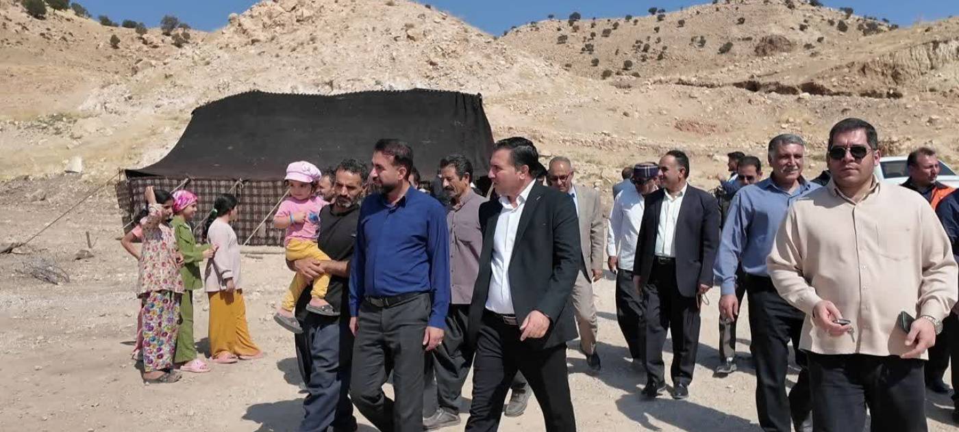  به پیشنهاد فرماندار هلیلان میز خدمت مدیران در بین عشایر شهرستان برگزار شد