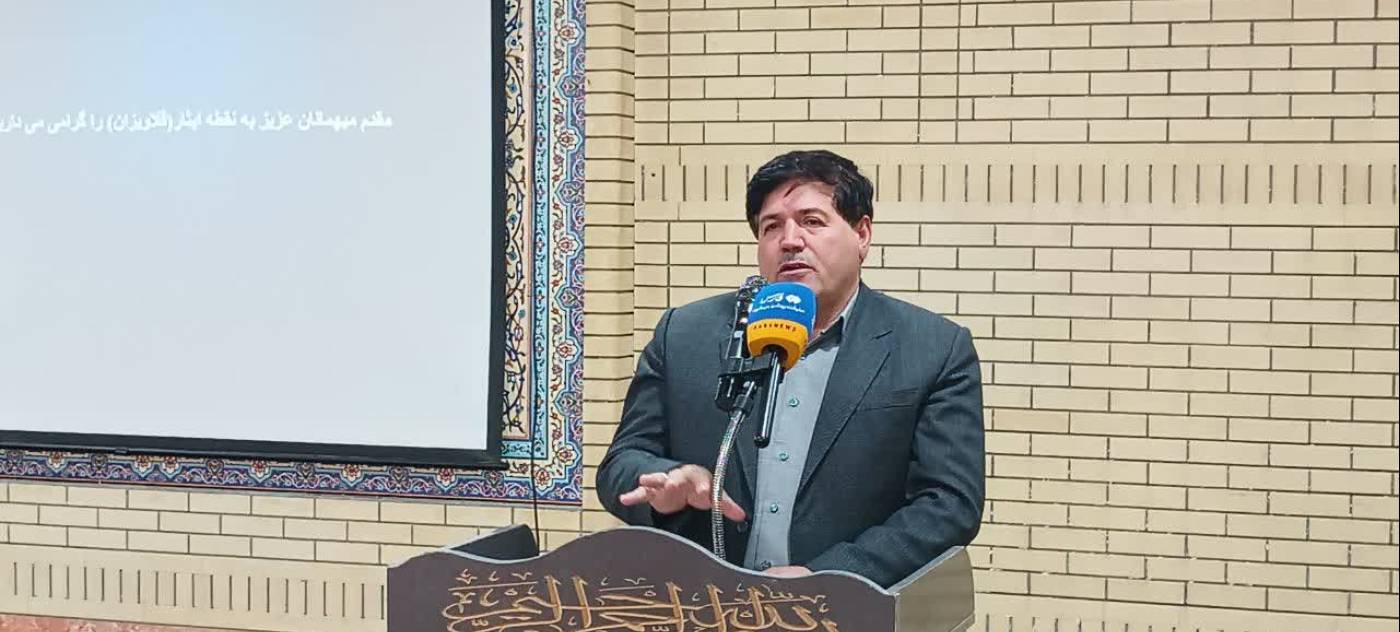 نشست اعضای شورای اداری شهرستان مهران در یادمان ایثار و شهادت قلاویزان برگزار شد