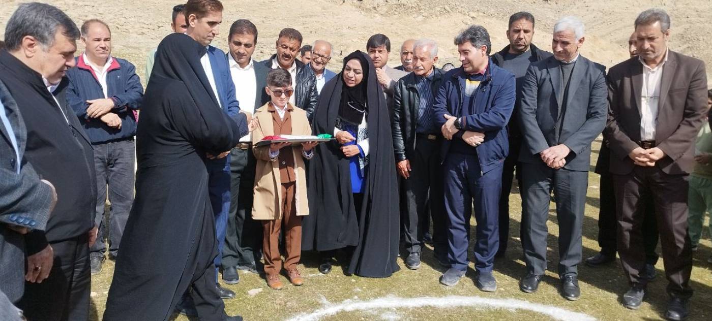 همزمان با دهه مبارک فجر؛ آیین افتتاح و کلنگ‌زنی پروژه‌های برق شهرستان سیروان برگزار شد
