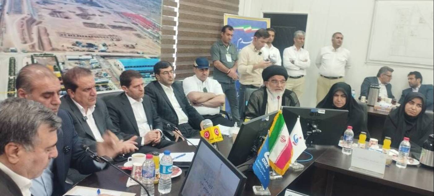 بررسی وضعیت پتروشیمی دهلران با حضور اعضای کمیسیون انرژی مجلس