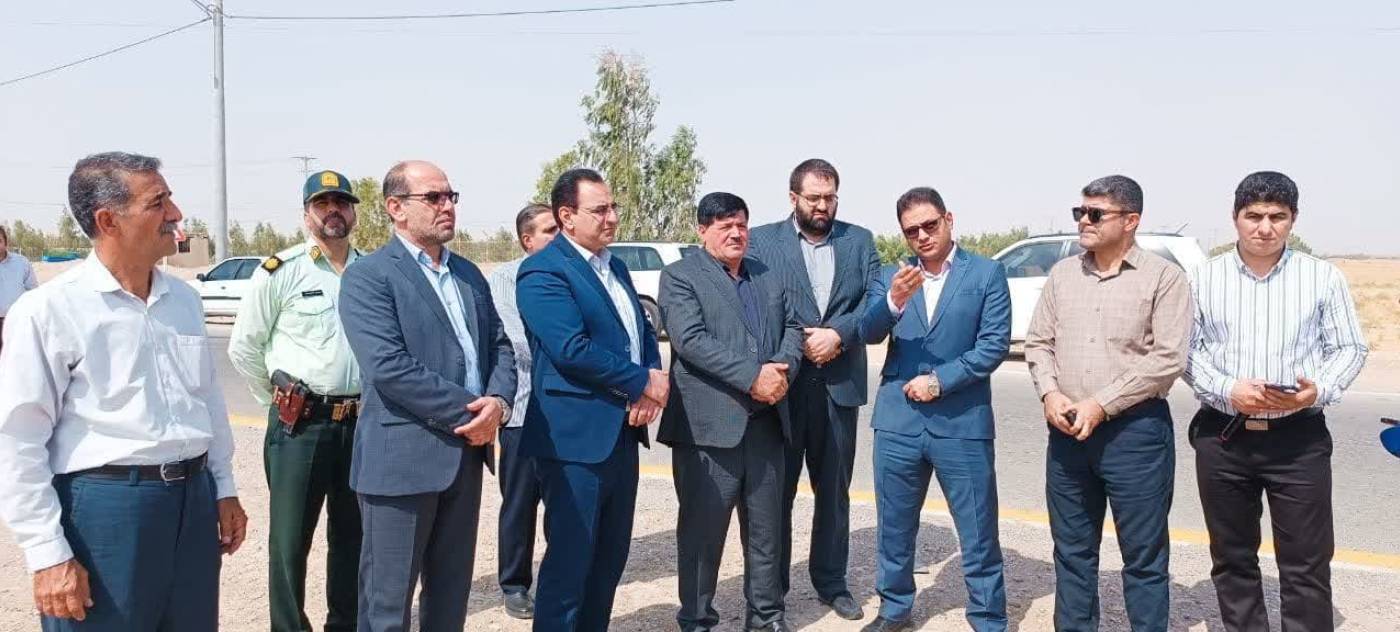 آیین کلنگ‌زنی و افتتاح پروژه‌های برق در مهران