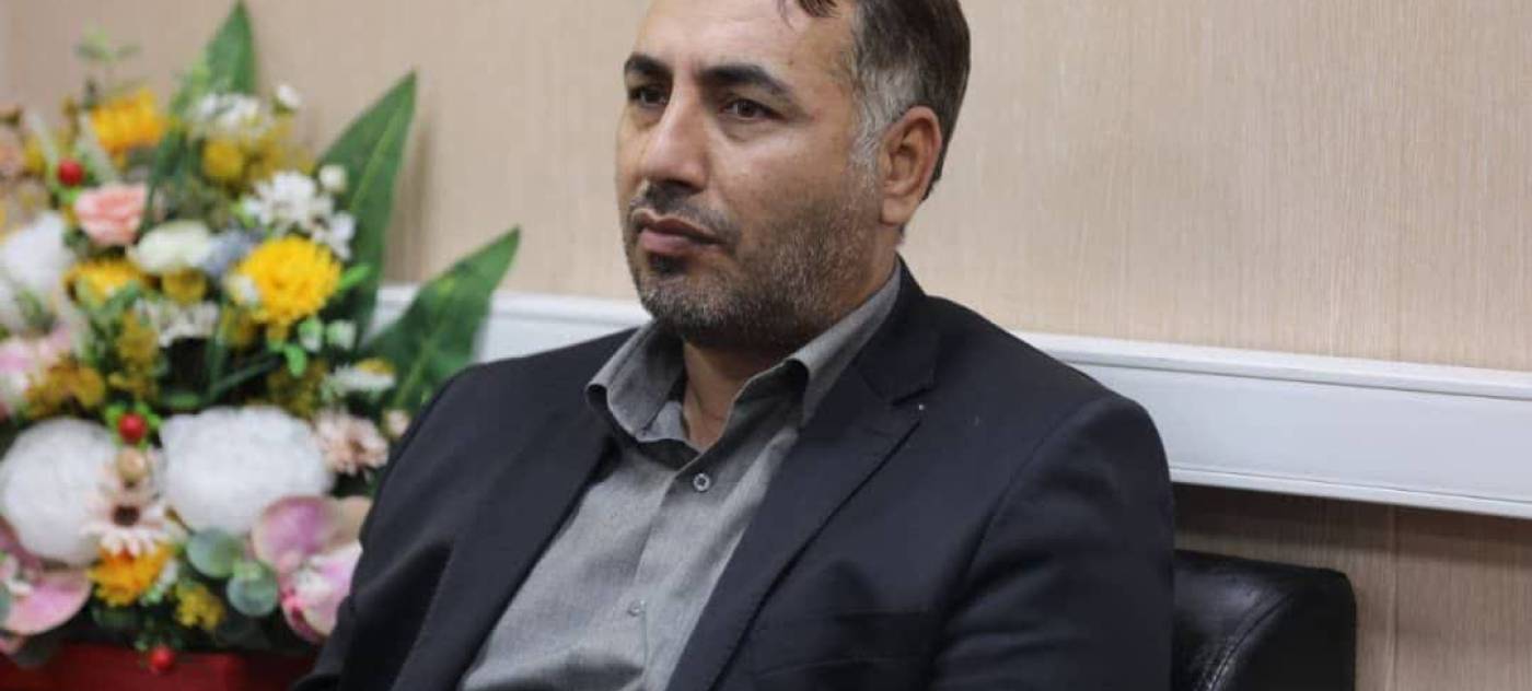  بازدید مدیر فناوری اطلاعات، امنیت فضای مجازی و شبکه دولت از پروژه «دستیار هوش مصنوعی استاندار»