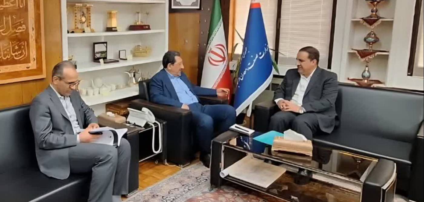 استاندار ایلام در دیدار با وزیر صمت مسائل و مشکلات استان در این حوزه را پیگیری کرد