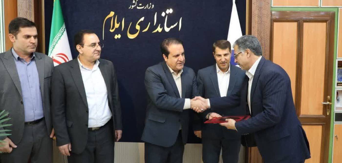  خانواده‌های شهدا ستون‌های مستحکم اقتدار ایران هستند