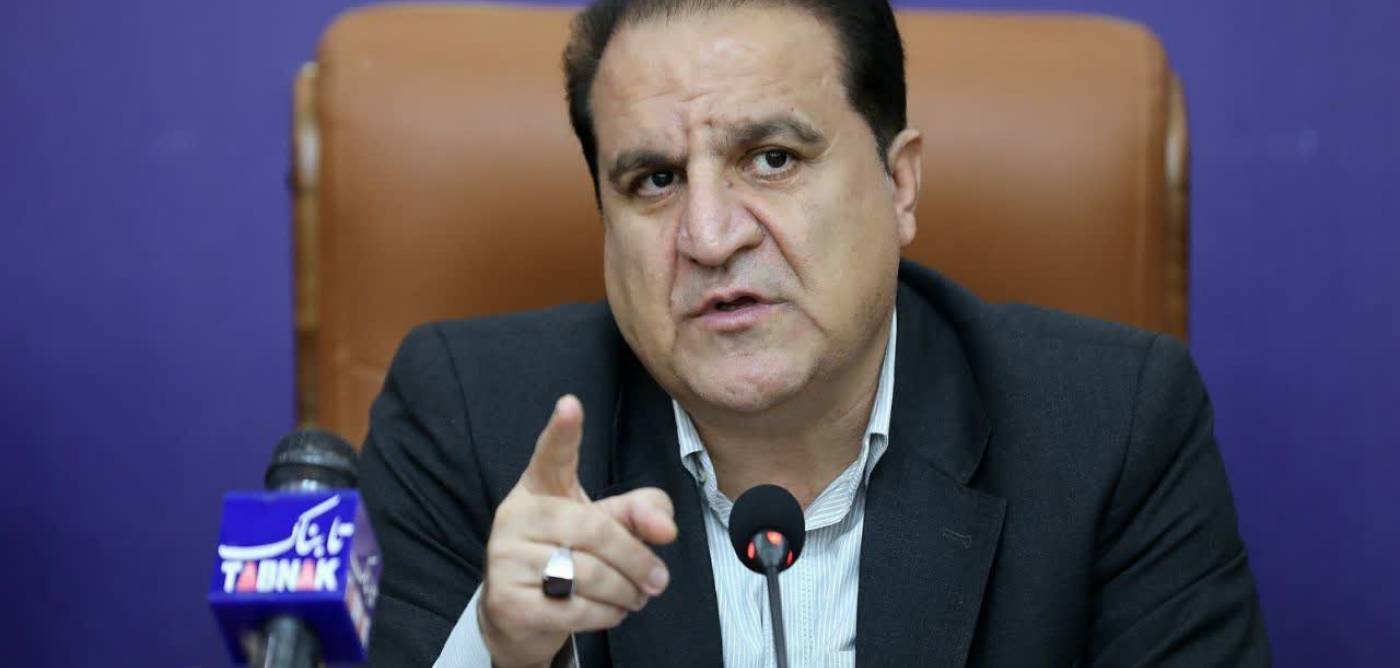 بانک‌ها مکلفند ظرف ۱۰ روز نسبت به بازسازی اماکن اسیب دیده خود اقدام نمایند، در غیر اینصورت ساختمان‌ها واگذار می شوند