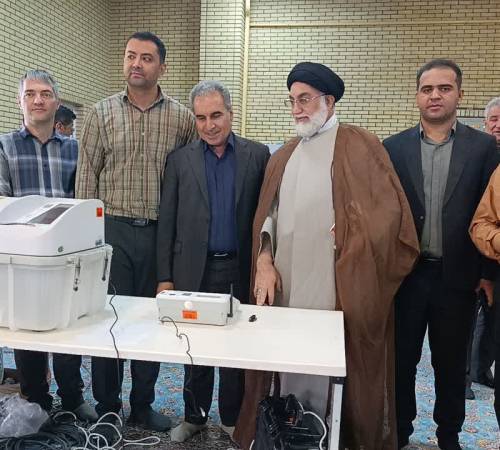 برگزاری سومین مانور انتخابات تمام‌الکترونیکی شوراهای اسلامی شهر و روستا در ایوان
